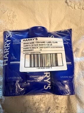 Harry’s Exfoliating Facial Cleanser